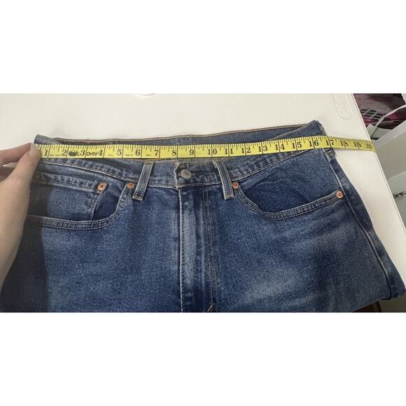 Levis 505 Jeans Mens 34x29 Distressed Blue Denim Regular Fit Stretch Zip Fly - Picture 4 of 11